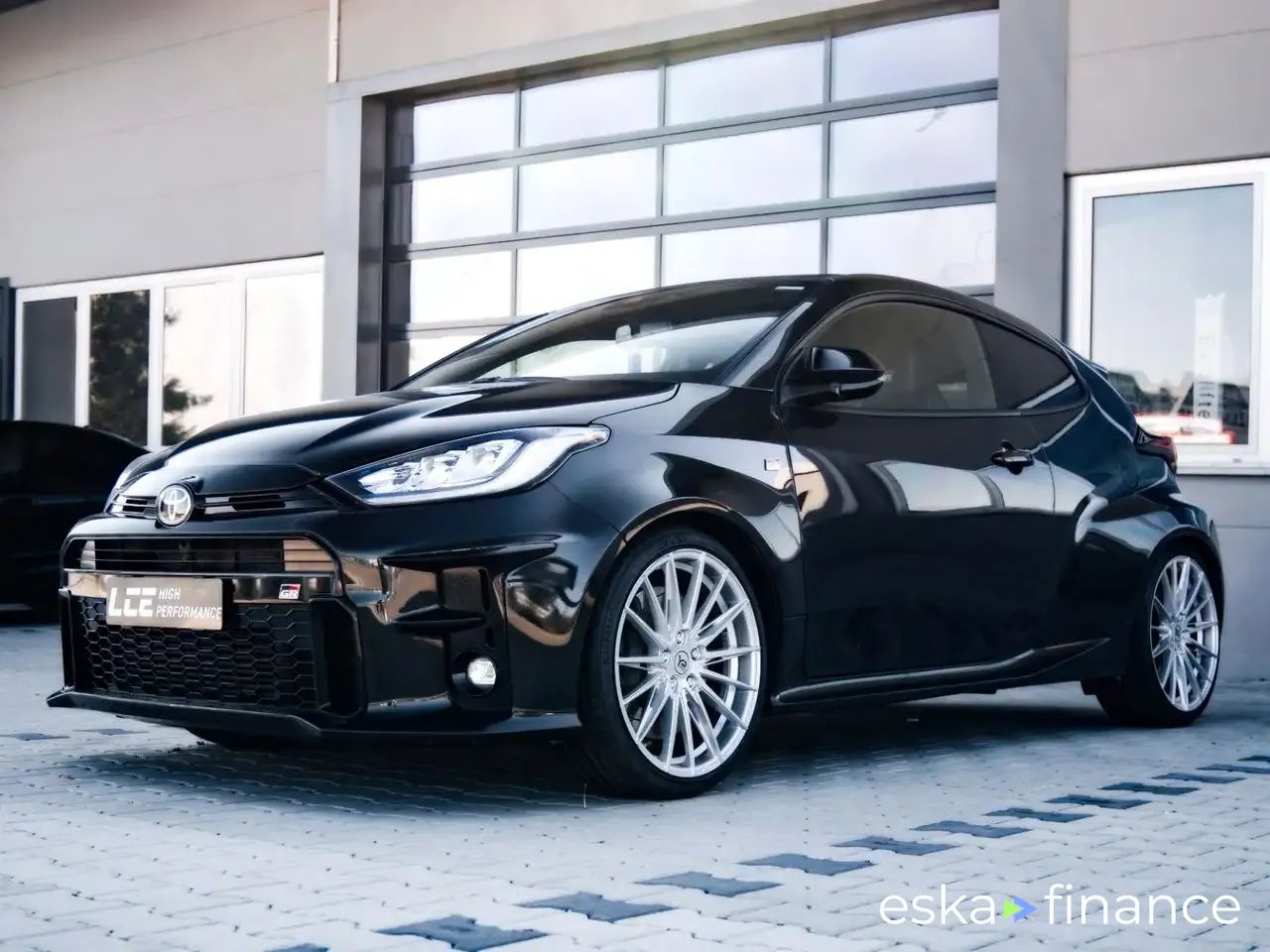 Financování Hatchback Toyota Yaris 2022