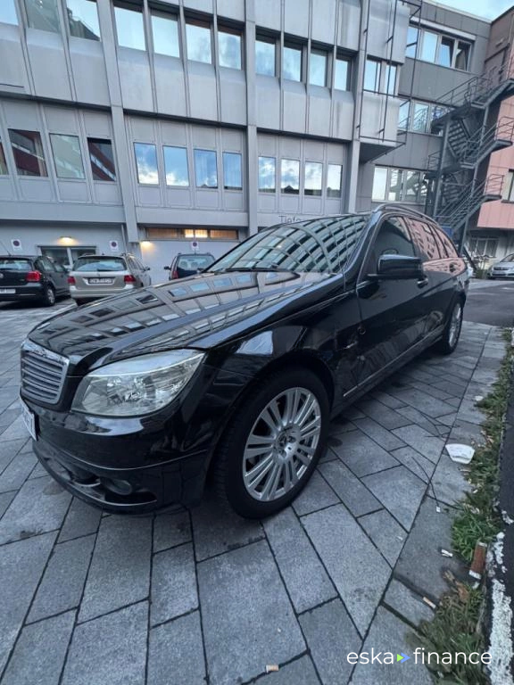 Leasing Wagon MERCEDES C TRIEDA 2010