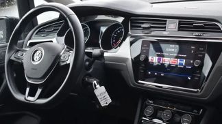 Lízing Hatchback Volkswagen Touran 2020