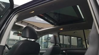 Financování Hatchback Volkswagen Touran 2011