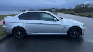 Finansowanie Sedan BMW 330 2010