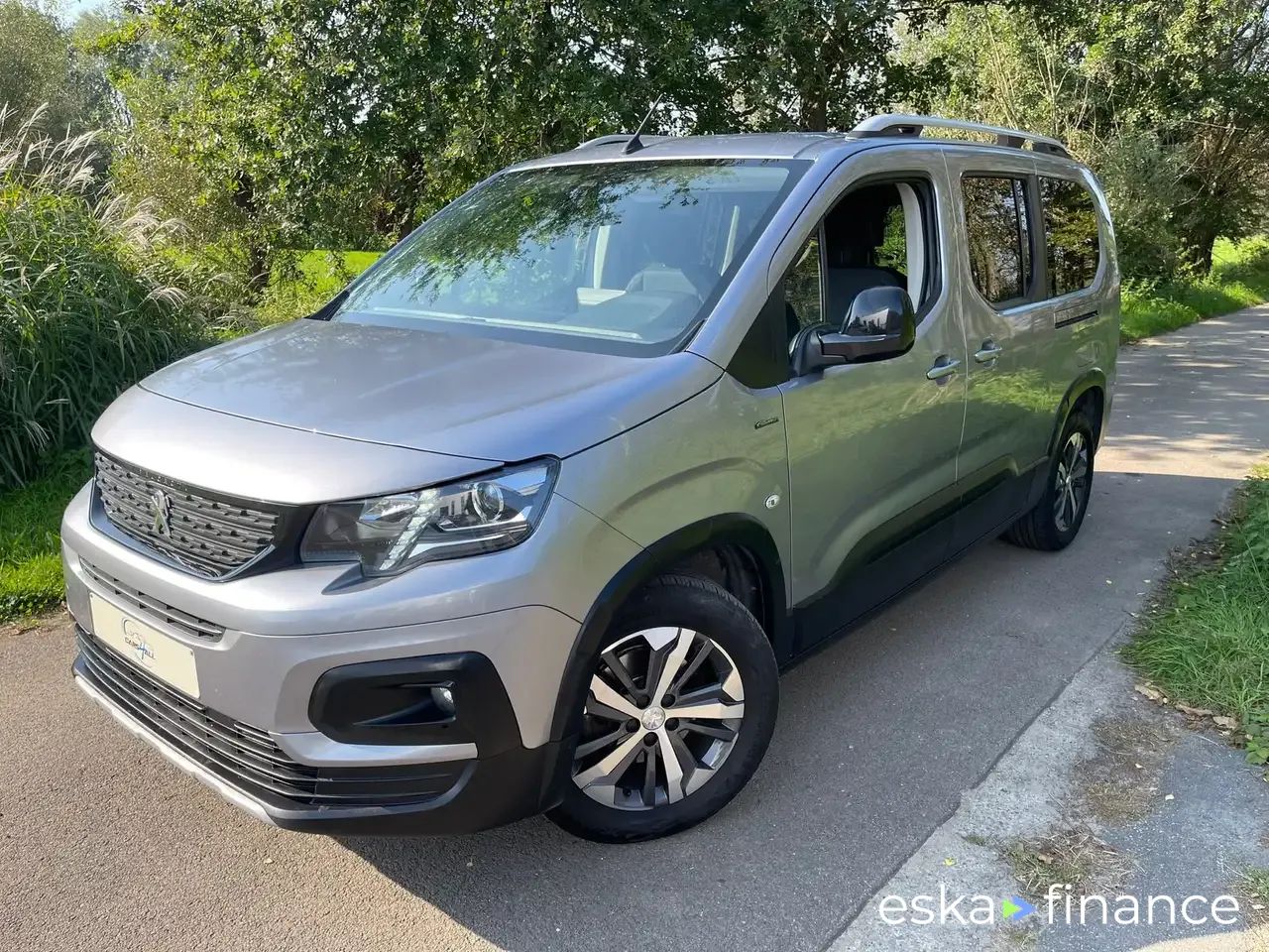 Finansowanie Transport pasażerów Peugeot Rifter 2020