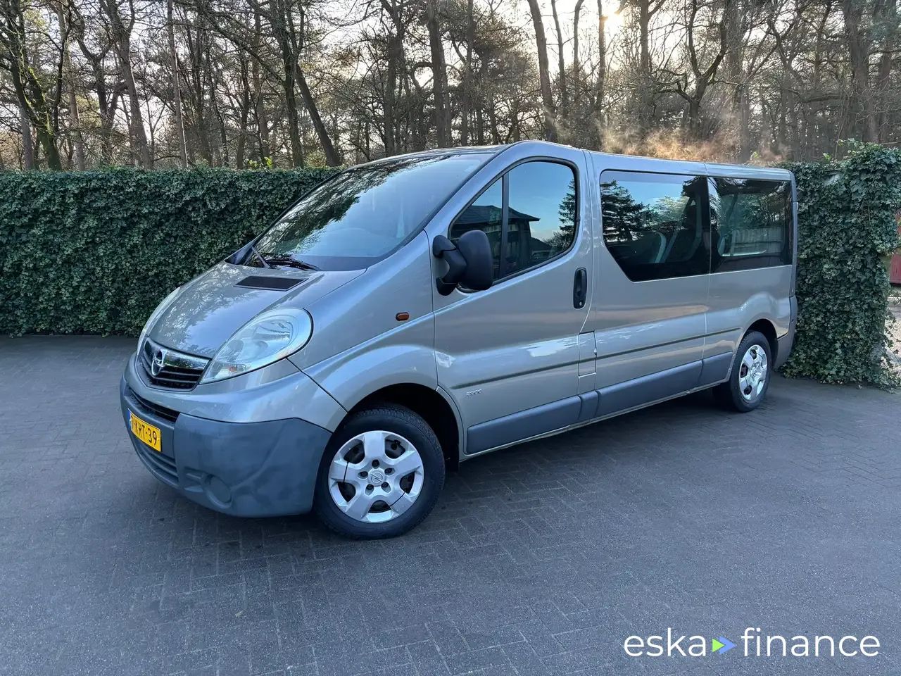 Finansowanie Hatchback Opel Vivaro 2012