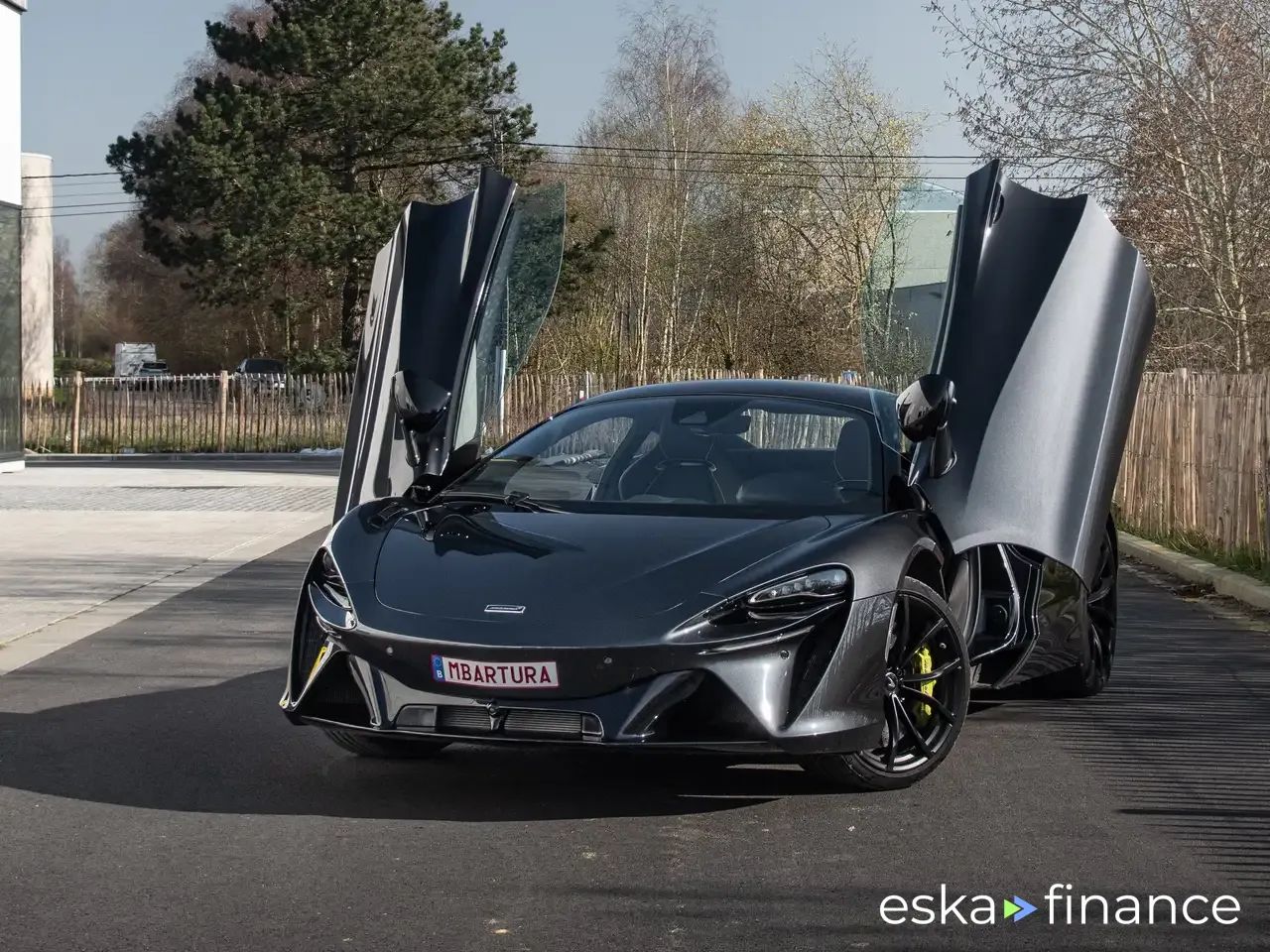 Finansowanie Coupé McLaren Artura 2022