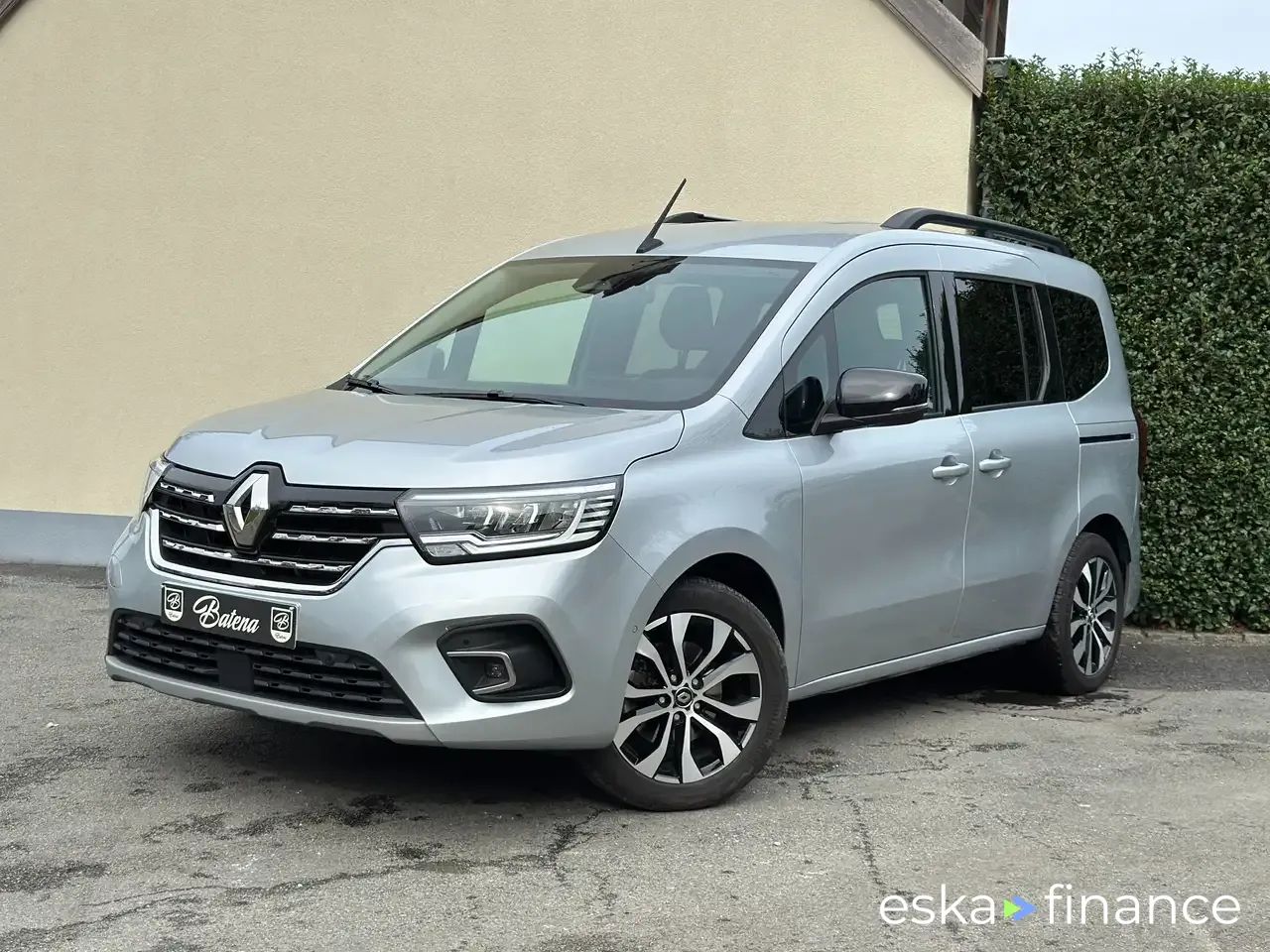 Lízing Hatchback Renault Kangoo 2023