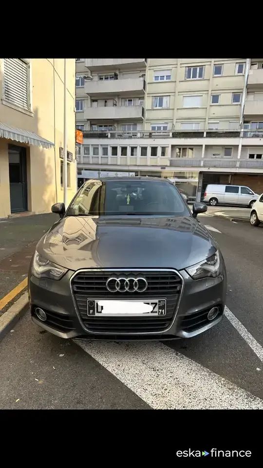 Financování Sedan Audi A1 2014