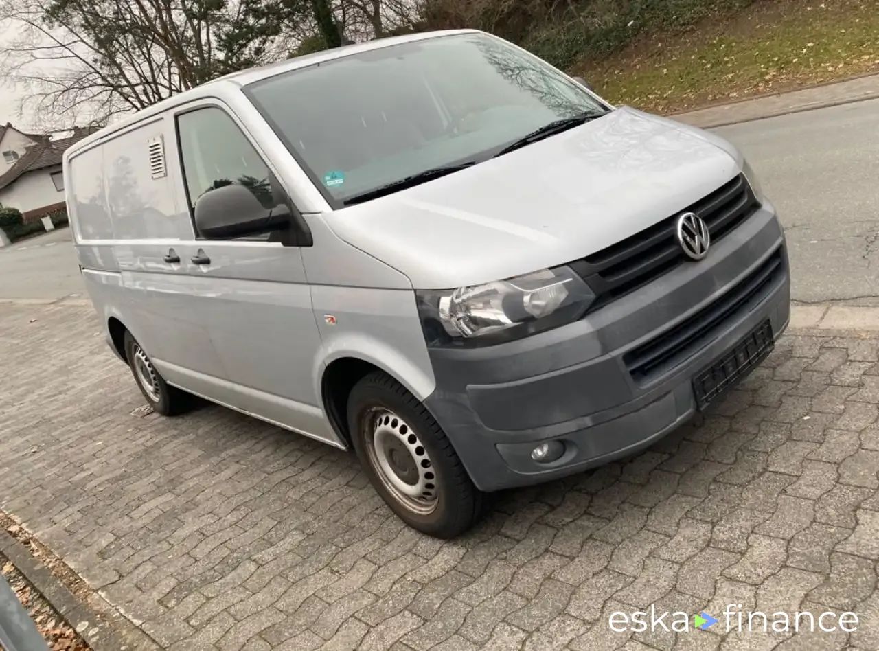 Transport pasażerów Volkswagen T5 Transporter 2011