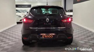 Leasing Sedan Renault Clio 2015