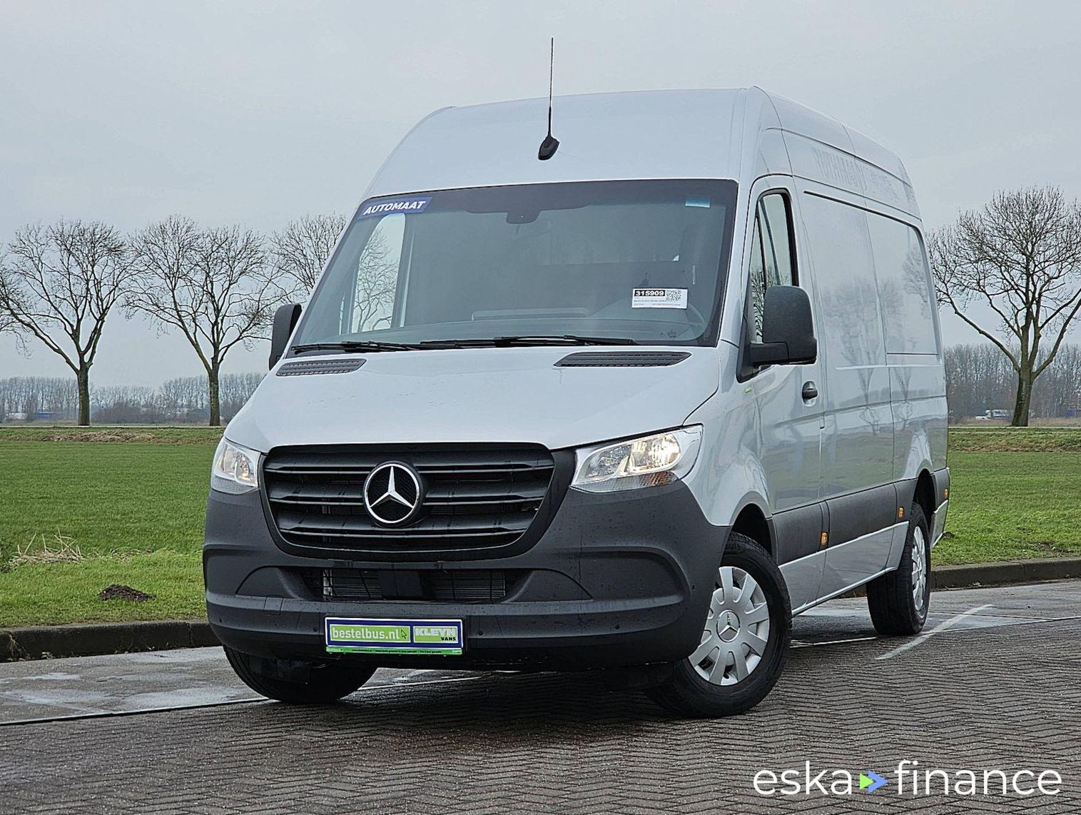 Lízing Van Mercedes-Benz SPRINTER 317 2021