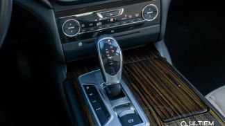Leasing Sedan Maserati Ghibli 2015