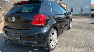 Financování Sedan Volkswagen Polo 2010