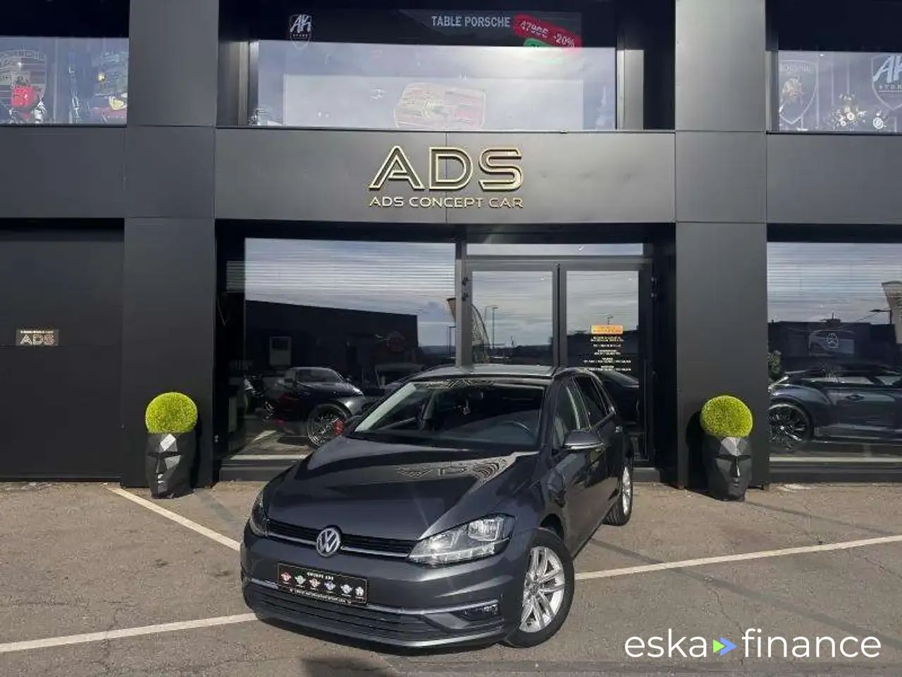 Lízing Sedan Volkswagen Golf 2019