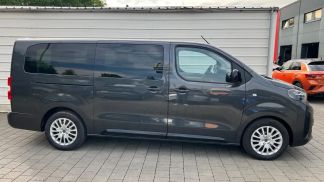 Lízing Hatchback Peugeot Traveller 2025