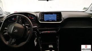 Leasing Sedan Peugeot 208 2023