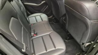 Financování Hatchback MERCEDES B 180 2012