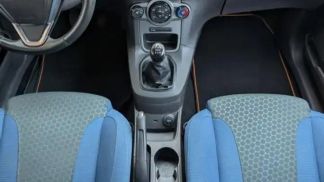 Lízing Sedan Ford Fiesta 2016
