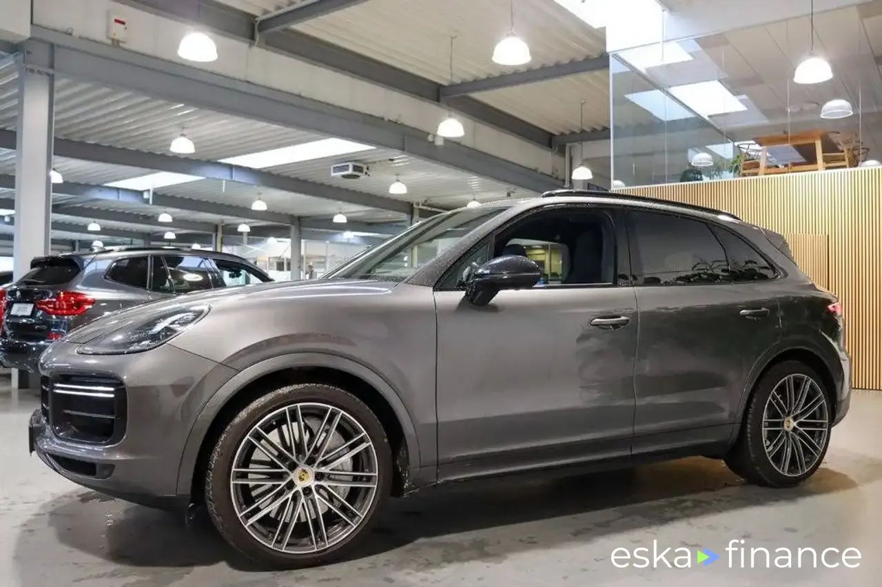 Leasing SUV Porsche Cayenne 2019