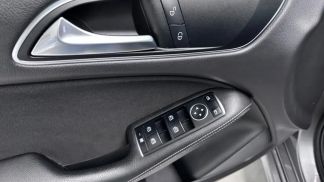 Lízing Hatchback MERCEDES B 200 2018