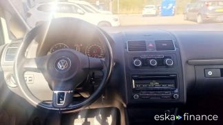 Lízing Hatchback Volkswagen Touran 2011