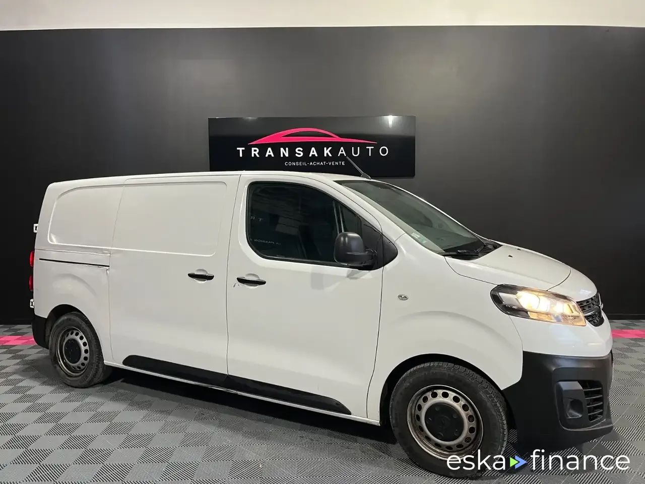 Lízing Hatchback Opel Vivaro 2021