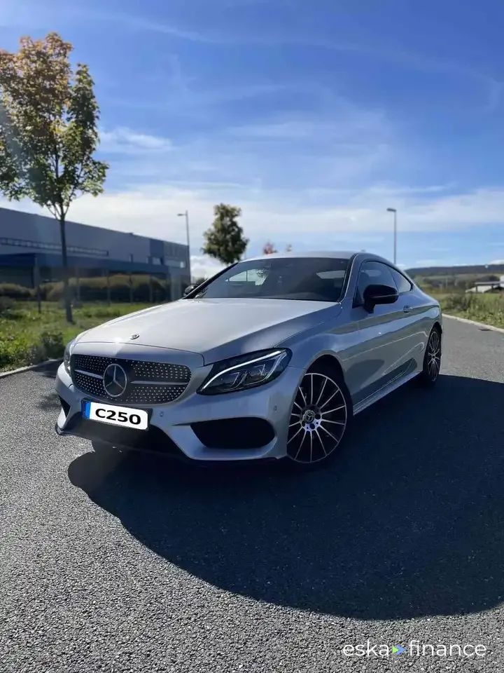 Financování Kupé MERCEDES C 250 2018