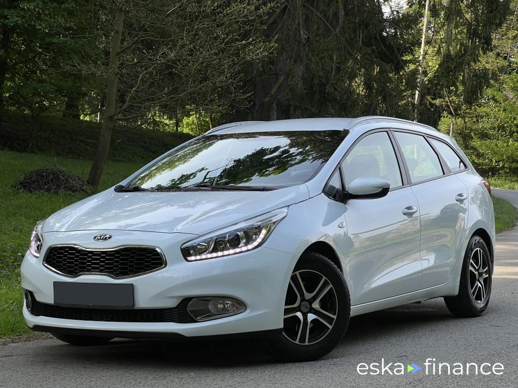 Finansowanie Wóz Kia CEE’D SPORTY WAGON COMBI 2014