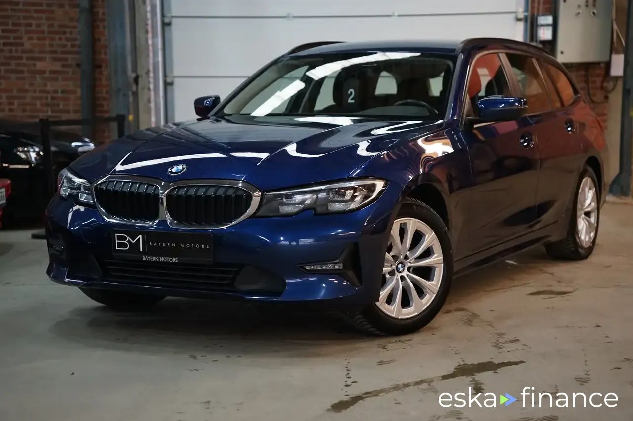 Finansowanie Wóz BMW 318 2020