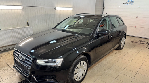 Audi A4 AVANT 2015