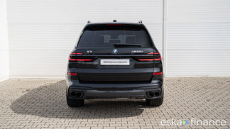 Lízing SUV BMW X7 2023