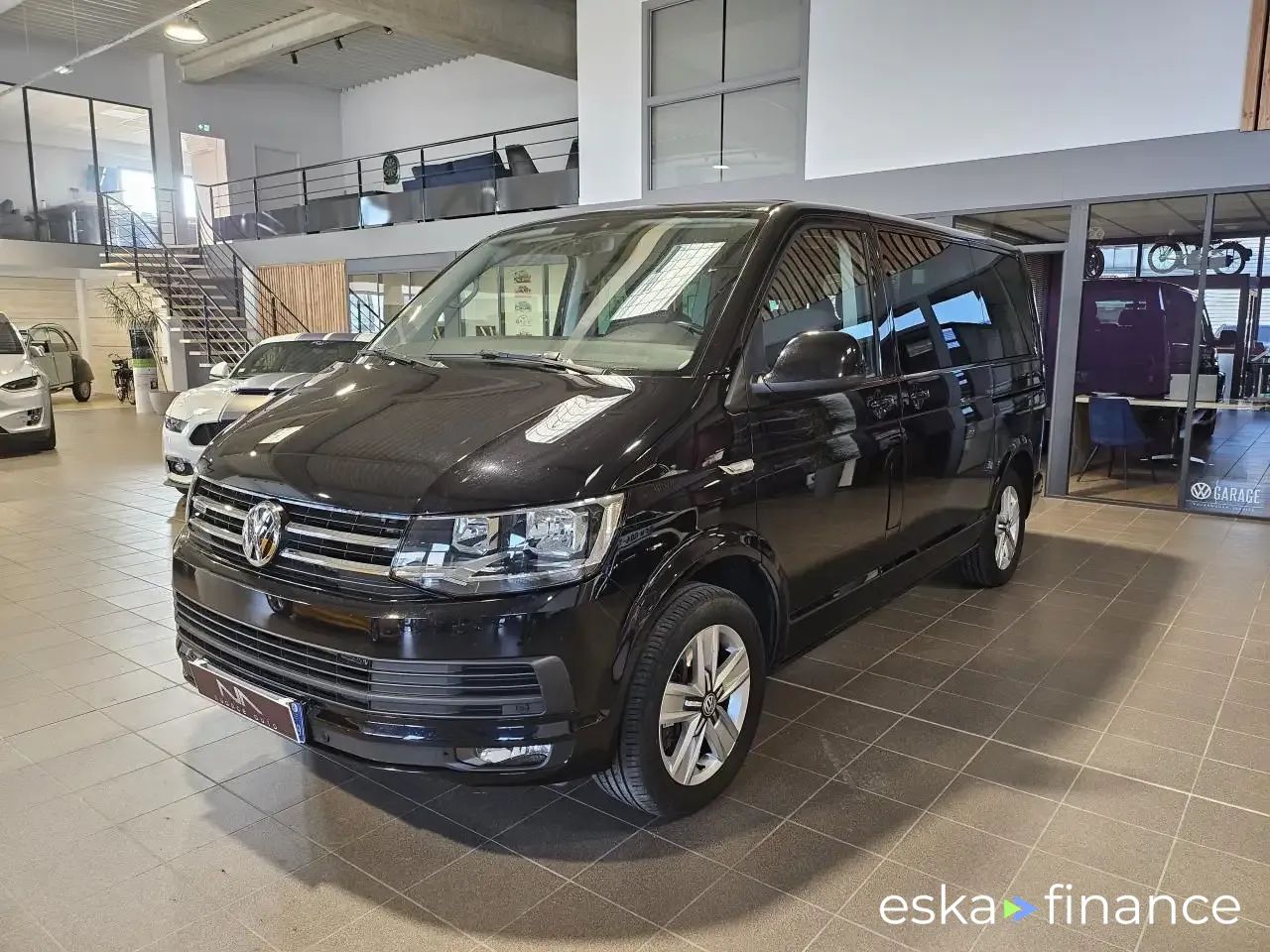 Leasing Hatchback Volkswagen LT 2016