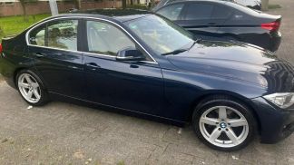 Lízing Sedan BMW 320 2013