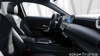 Lízing Sedan MERCEDES A 250 2025