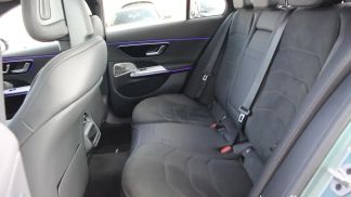 Lízing Sedan MERCEDES E 300 2024