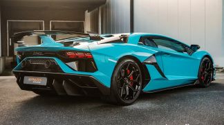 Leasing Coupe Lamborghini Aventador 2019