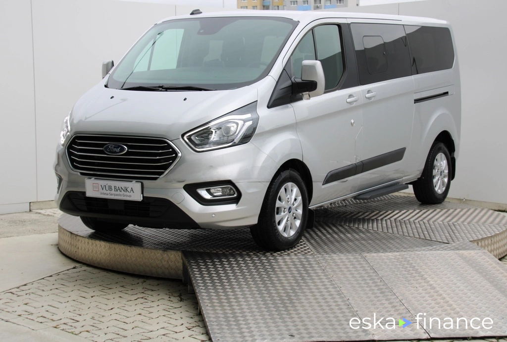 Lízing Osobná doprava Ford Tourneo Custom 2024