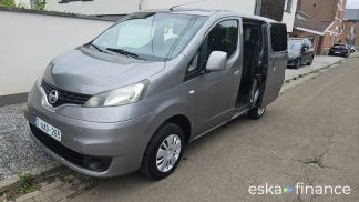 Lízing Hatchback Nissan NV200 2012