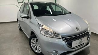 Lízing Sedan Peugeot 208 2015