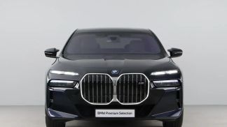 Lízing Sedan BMW 760 2024