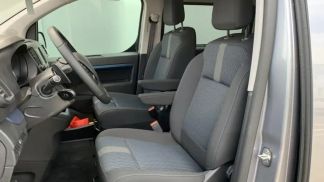 Financování Hatchback Peugeot Traveller 2020