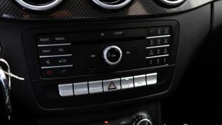 Lízing Hatchback MERCEDES B 180 2016