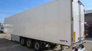 Leasing Semi-trailer CARRIER MAXIMA 1300 2011