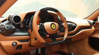 Lízing Kupé Ferrari F8 TRIBUTO 2020