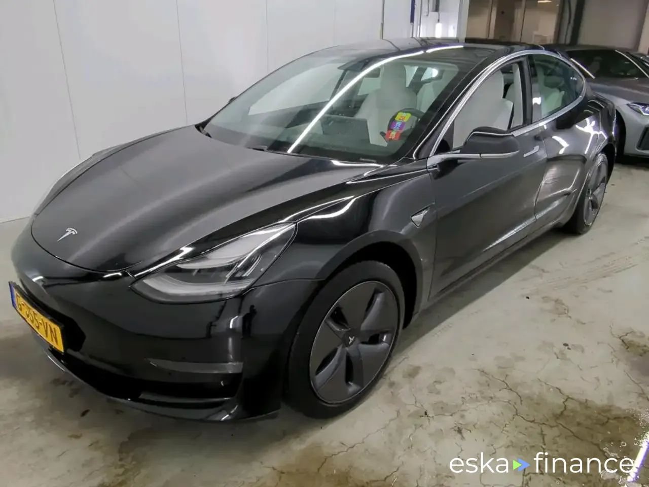 Lízing Sedan Tesla Model 3 2019