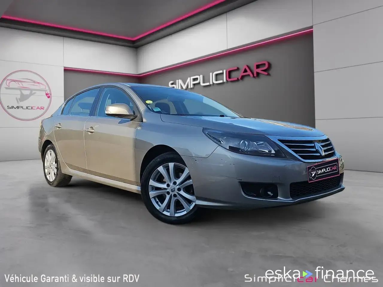 Leasing Van Renault Latitude 2011