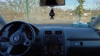 Financování Hatchback Volkswagen Touran 2011