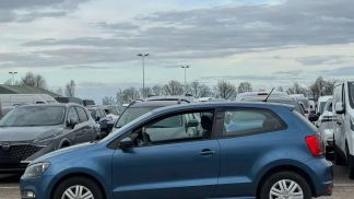 Financování Sedan Volkswagen Polo 2015