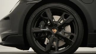 Lízing Sedan Porsche Taycan 2024
