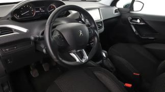 Lízing Hatchback Peugeot 208 2018