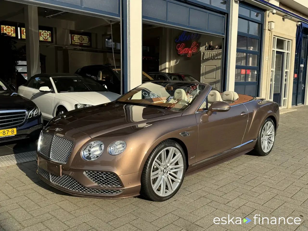 Leasing Convertible Bentley Continental GTC 2017
