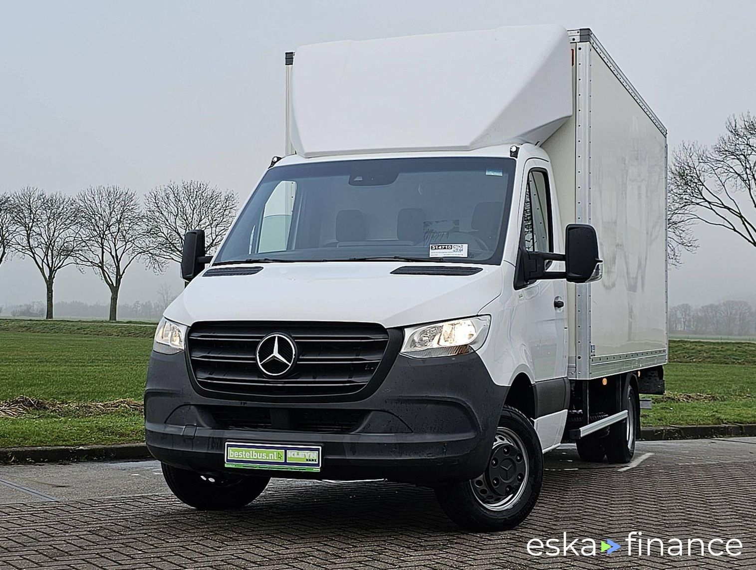 Leasing Closed Box Mercedes-Benz SPRINTER 514 2021